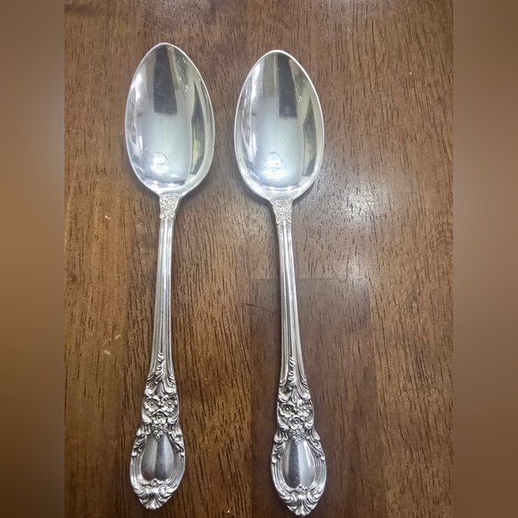 American Victorian Lunt Sterling Silver Teaspoon Set 2 No Mono 5 3/4 Inch 52g